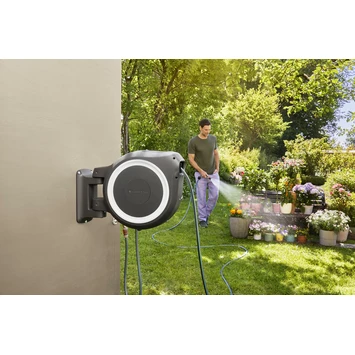 Gardena Wandslangenbox Roll Up 25m Grijs/wit Incl. Tuinspuit 4 Gardena Wandslangenbox Roll Up 25m Grijs/wit Incl. Tuinspuit - Afbeelding 2