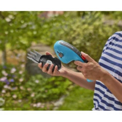 Gardena 3,6V Grasschaar / Buxusschaar ClassicCut 12cm 13 Gardena 3,6V Grasschaar / Buxusschaar ClassicCut 12cm -Tuingereedschap 123 416