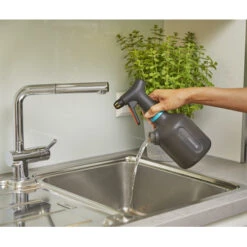 Gardena Plantenspuit 1 Liter -Tuingereedschap 123 843